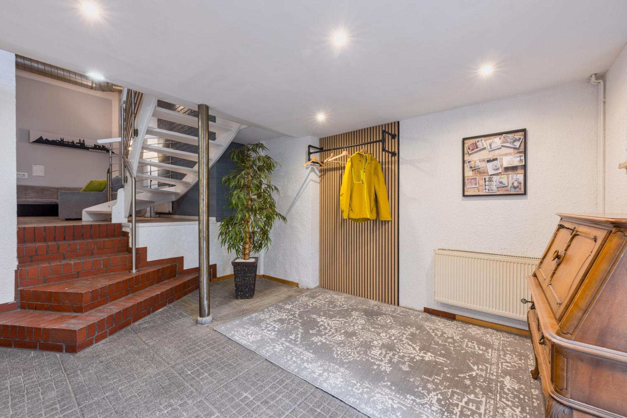 Exklusive Und Grosszuegige Wohnung 140 Qm In Magdeburg Top-Lage Mit Kicker Fuer Bis Zu 8 Personen 外观 照片