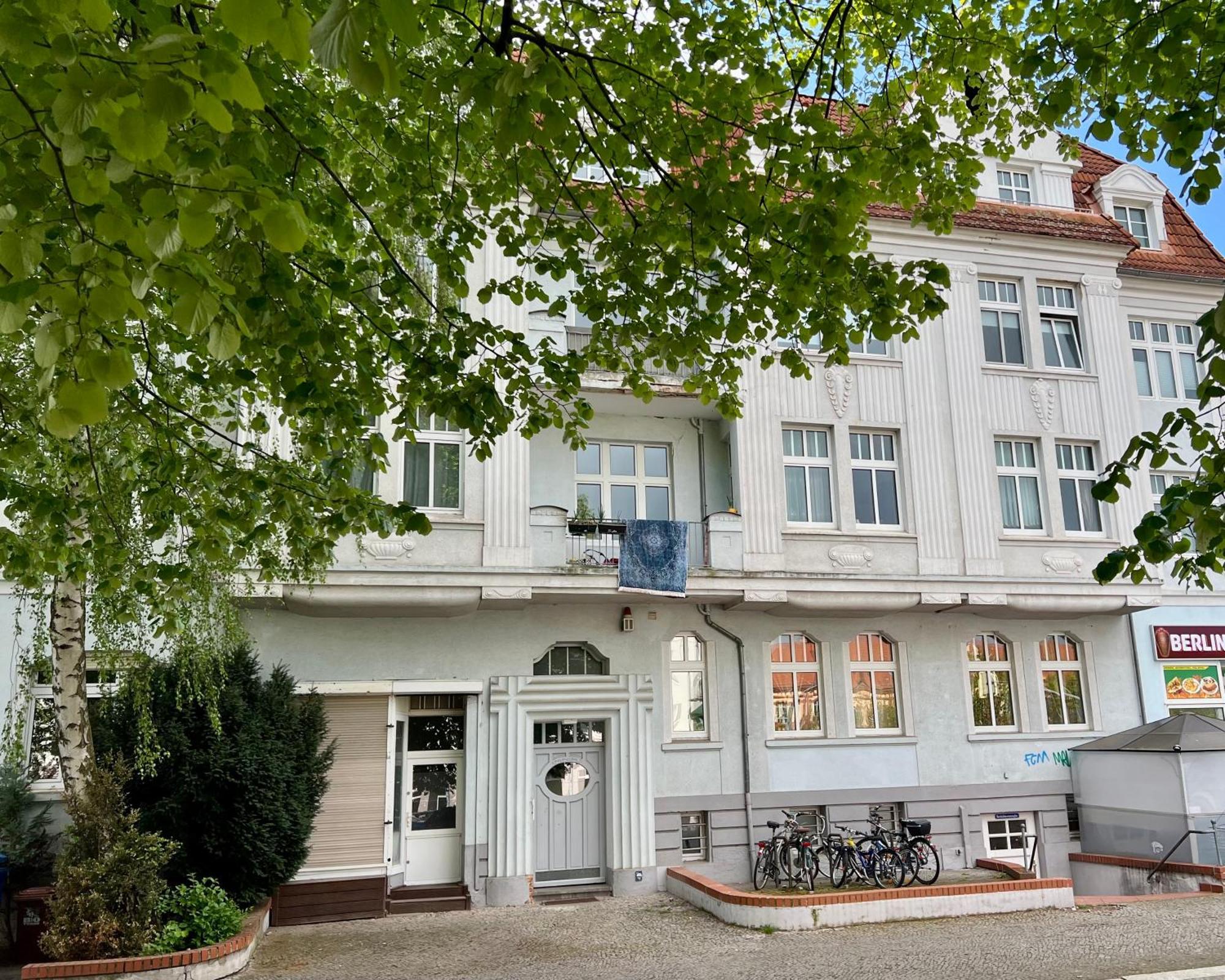 Exklusive Und Grosszuegige Wohnung 140 Qm In Magdeburg Top-Lage Mit Kicker Fuer Bis Zu 8 Personen 外观 照片